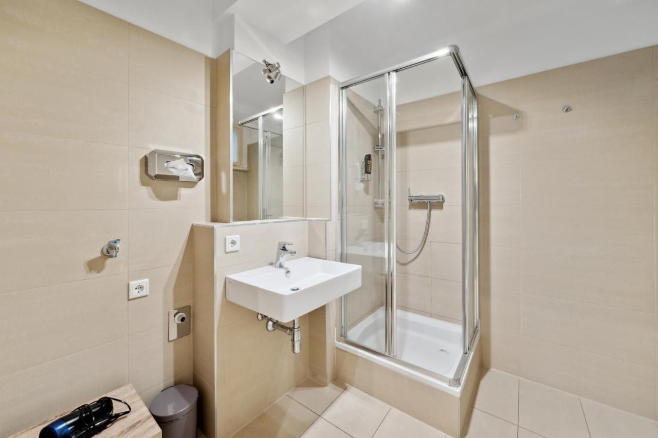 Florian'S Apartments In Mariahilf Vienna Exterior photo