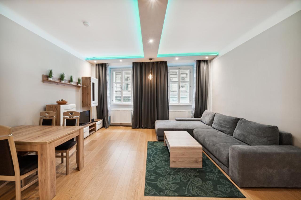 Florian'S Apartments In Mariahilf Vienna Exterior photo