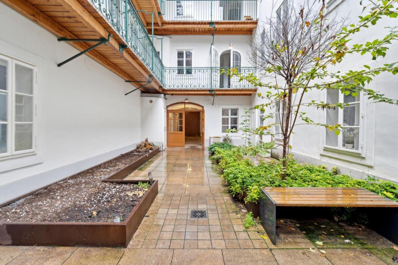 Florian'S Apartments In Mariahilf Vienna Exterior photo